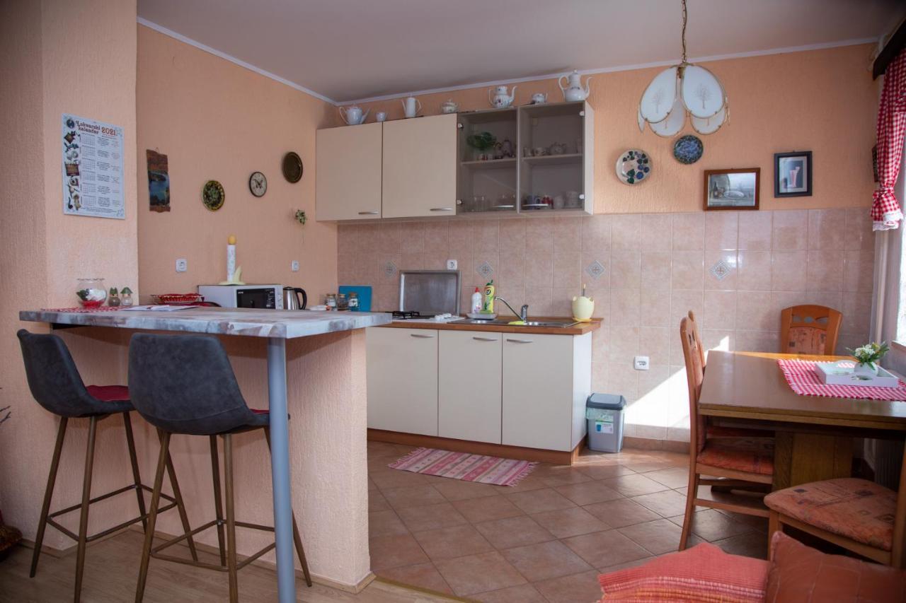 Apartman Zagar Локве Екстериор снимка